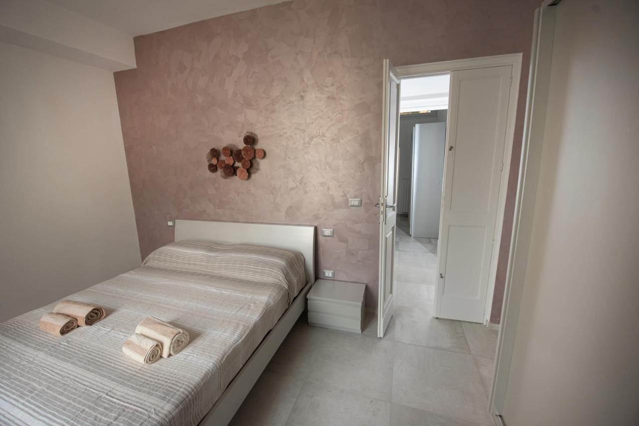 דירות Lecce Santa Chiara Terrace Piano Rialzato מראה חיצוני תמונה